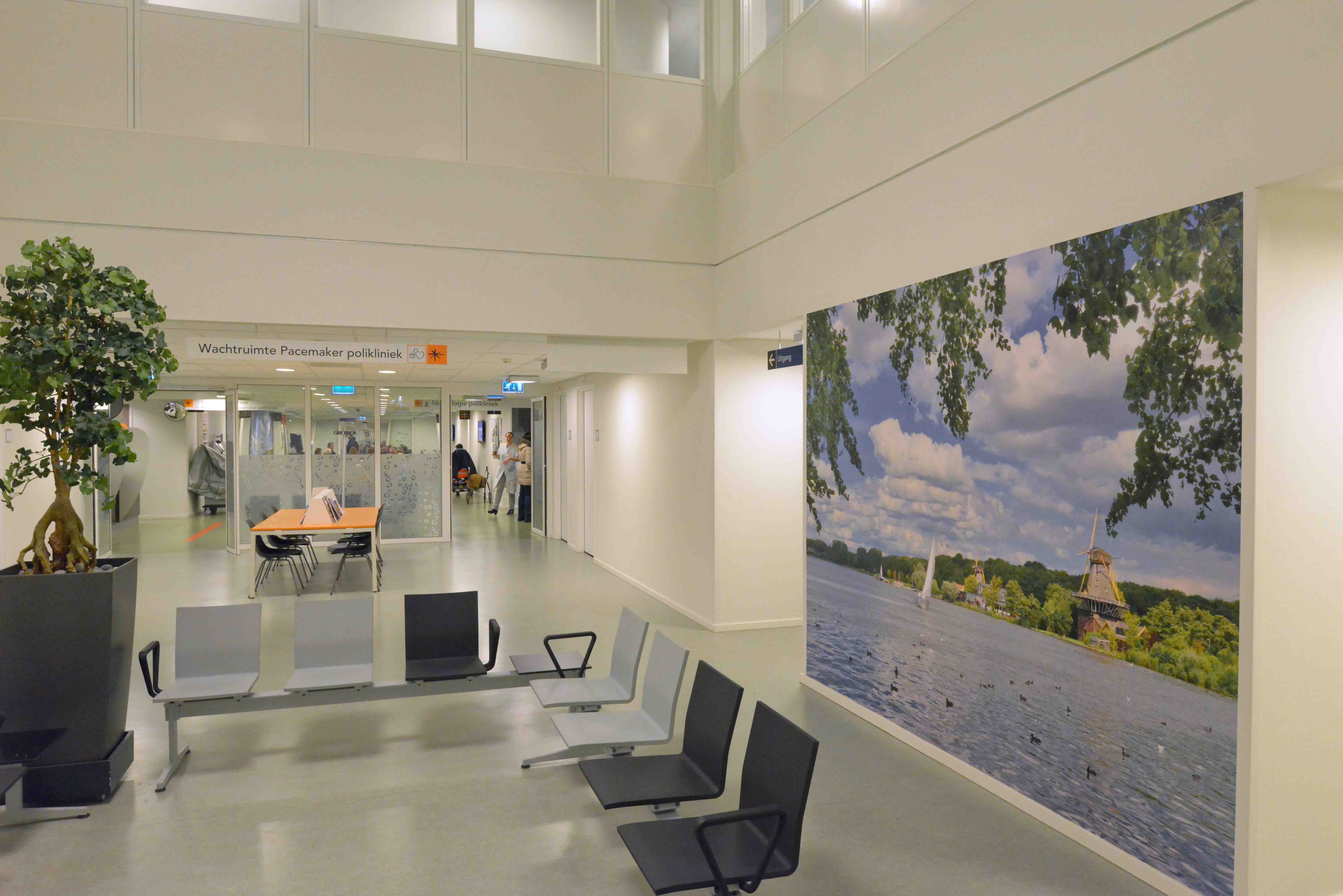 fotowand fotobehang wachtkamer ziekenhuis cardiologie